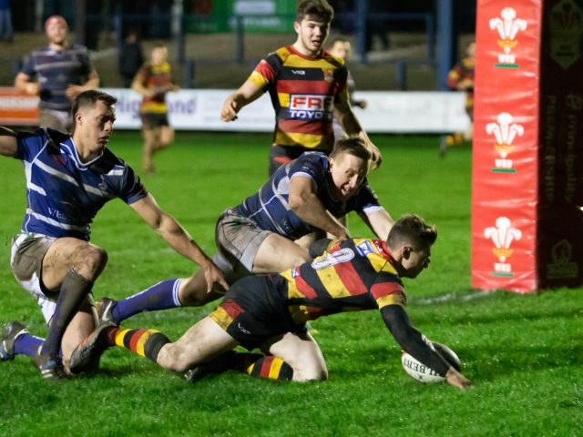 Quins Narrow Loss
